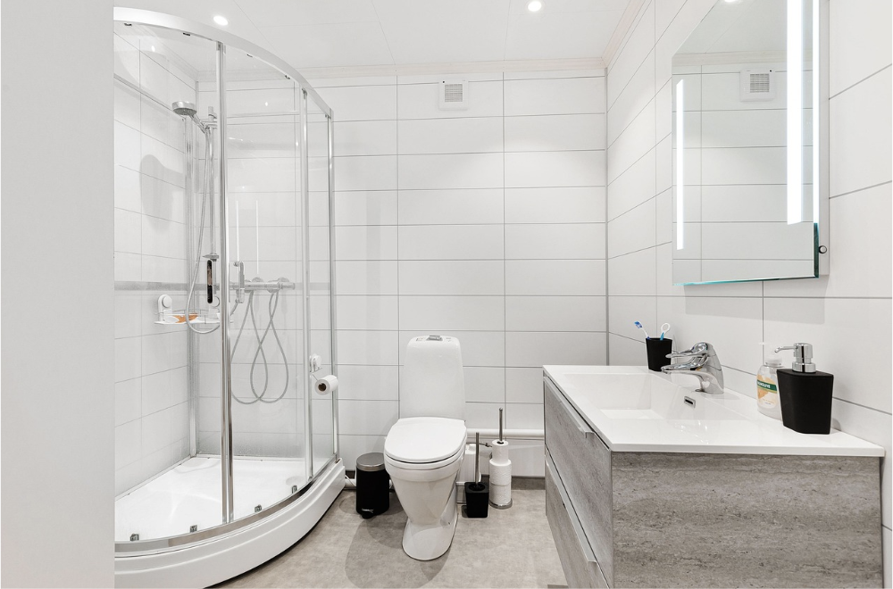 bathroom corner shelf